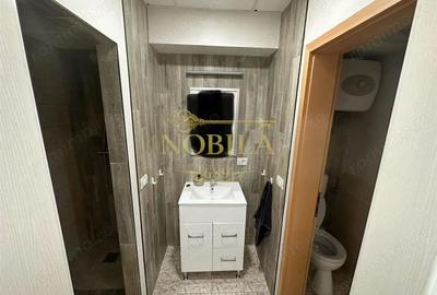 Spațiu comercial, de 900 mp, în Central - 9