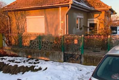 Casa familiala spatioasa din caramida de vanzare in Secuieni, cu acte curate! - 5