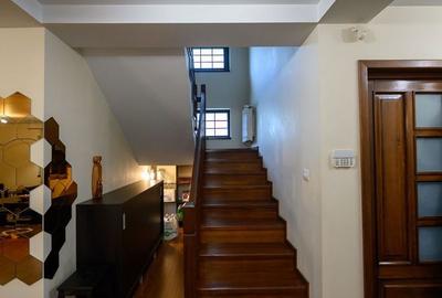 Casă cu 5 camere cu Teren 806 Mp în Galata - 3