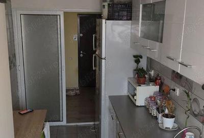 Apartament 2 camere, decomandat, Bulevardul Otelarilor - 11