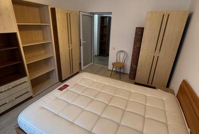 Apartament cu 3 camere semidecomandat în Plopilor - 20