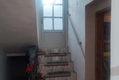 Popietate deosebită  de vinzare în centrul orașului Sebes - 3