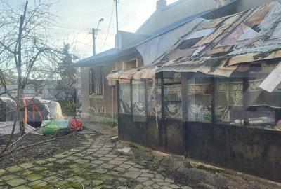 Casă cu Teren 390 Mp în Central