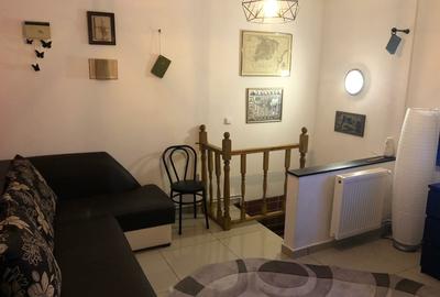 Apartament cu 2 camere semidecomandat în Centrul Istoric