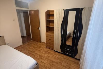 Metrou Aparatorii Patriei, De inchiriat 3 camere 72 mp, 2 bai - 17