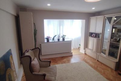 Apartament cu 4 camere decomandat în Central - 11