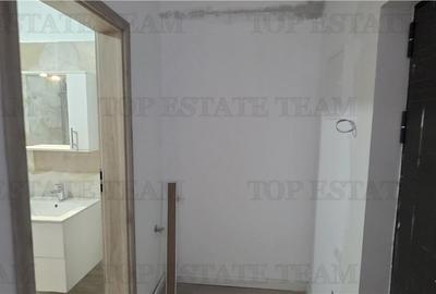 Garsonieră decomandată în Central - 8