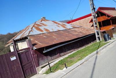 Casă cu 4 camere în Urșani - 3