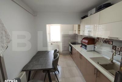 Apartament cu 3 camere în Micro 6 - 7