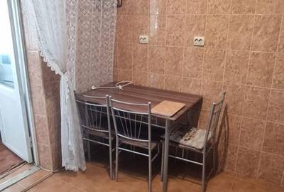 Apartament cu 3 camere în Nicolina