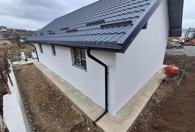 Casă individuală cu 3 camere cu Teren 300 Mp în Vișani - 8