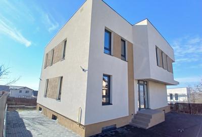 Vila D+P+1E, 270mp utili pretabila si ca spatiu zona Valea Lupului Vila D+P+1E, 270mp utili pretabila si ca spatiu zona Valea Lupului - 3