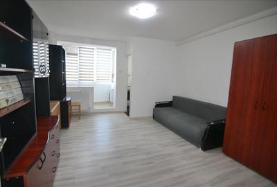 Exclusiv inchiriere garsoniera ,13 Decembrie, etaj intermediar - 1