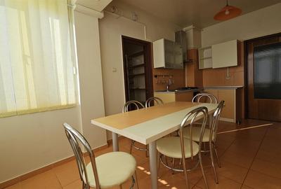 Apartament cu 3 camere decomandat, mobilat în Hașdeu - 20