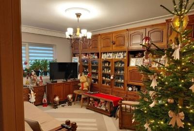 Apartament cu 3 camere decomandat în Tătărași