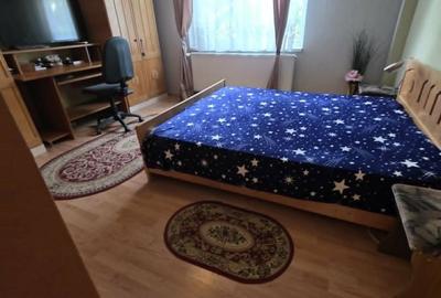 Apartament cu 2 camere decomandat în Văcăresti - 15