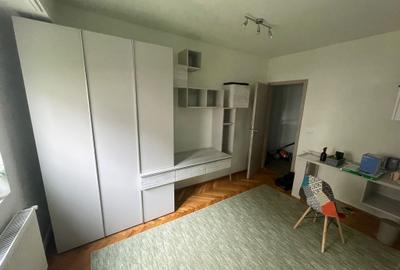 Apartament cu 4 camere decomandat în Complex Studențesc - 3