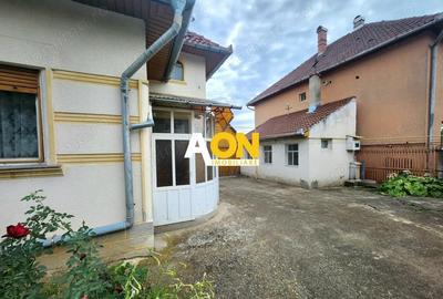 De vanzare casa 3 camere, 719mp teren, Cetate - 2