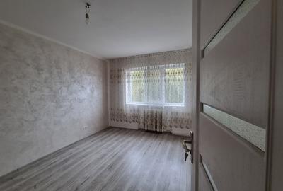 Strada Energiei- 2 camere decomandate la etajul 2, renovat acum - 3