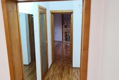 Eroii Revolutiei, Pieptanari, apartament in vila - 3