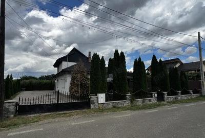 Casa Cordun, 1000 mp teren, toate utilita?ile - COMISION 0%