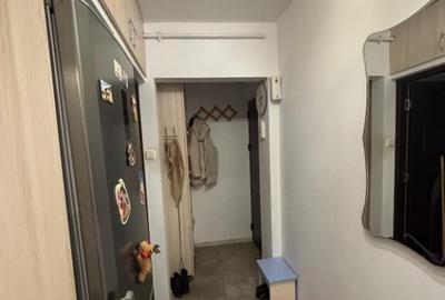 Apartament cu 3 camere semidecomandat în Tomis IV - 5