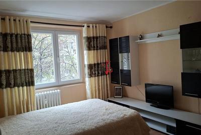 Apartament cu 3 camere semidecomandat, mobilat în Basarabia - 5
