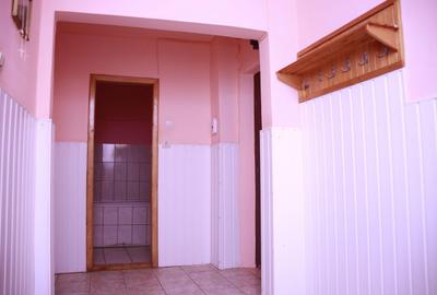 Apartament cu 2 camere decomandat în Central - 1