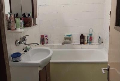 Apartament cu 2 camere decomandat în Mărăști