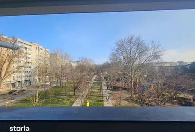 Apartament cu 3 camere în Tomis II - 1