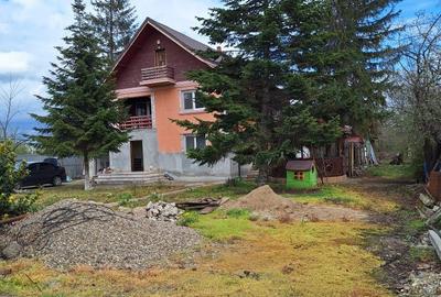 Casă cu 4 camere în Limpeziș - 8
