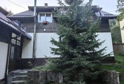 Casă cu 11 camere cu Teren 1560 Mp în Moieciu - 6