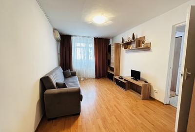 Apartament cu 2 camere semidecomandat în 1 Decembrie 1918