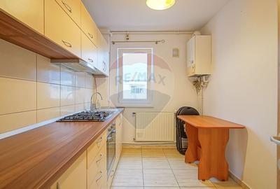 Apartament 2 camere, in zona Astra! - 3