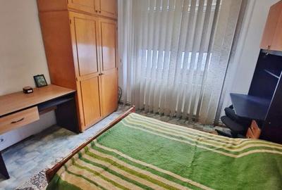 Apartament cu 3 camere decomandat, mobilat în Central - 11