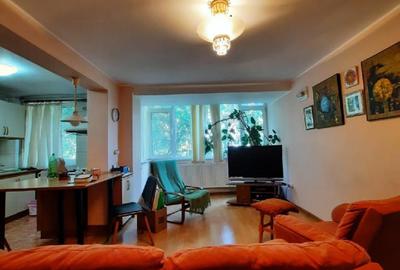 Tomis Nord, apartament 4 camere, etaj 2, gaze, mobilat - 2