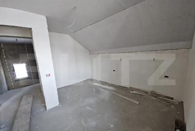 Casă cu 5 camere cu Teren 400 Mp în Valea Adâncă - 5