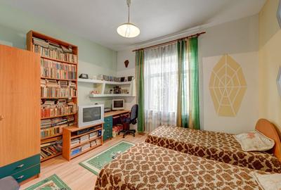 Apartament cu 3 camere decomandat în Chitila - 3