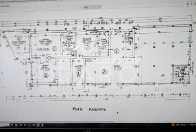 Casă cu 4 camere cu Teren 1255 Mp în 7 Noiembrie