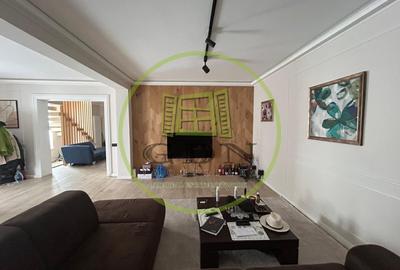 Casă individuală cu 5 camere cu Canalizare în Central - 3