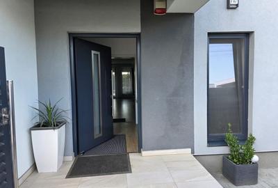 Duplex cu 4 camere cu Canalizare în Dumbrăvița - 2