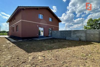 Duplex 5 camere si teren de 300 mp, zona Ghiroda - 1