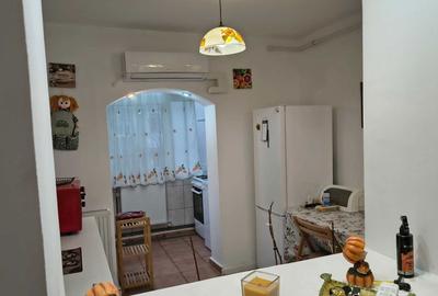 Apartament cu 2 camere decomandat în 1 Mai - 8