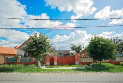 Casa cu 4 camere de vanzare ?i teren 4063 mp, in Ineu... - 16