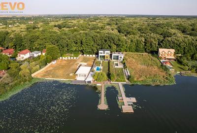 Te muți în vacanță! Vilă cu lac și pădure – piscină, spa, ponton – Snagov