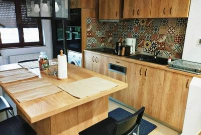 Apartament cu 3 camere semidecomandat în Central - 5