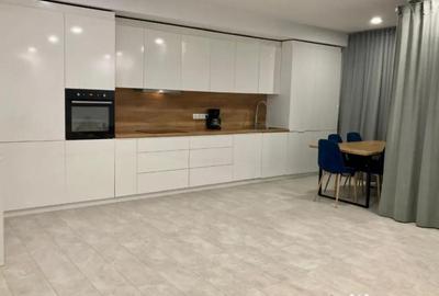 Apartament cu 3 camere decomandat în Ștefăneștii de Jos - 4