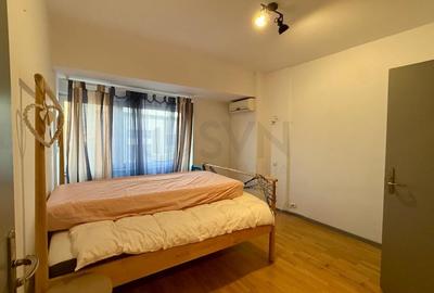 Apartament cu 3 camere decomandat în Polonă - 3