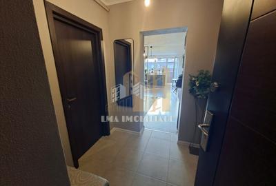Apartament cu 2 camere semidecomandat, mobilat în Sânpetru