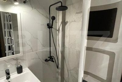 Apartament cu 2 camere decomandat în P-ța Victoriei - 1